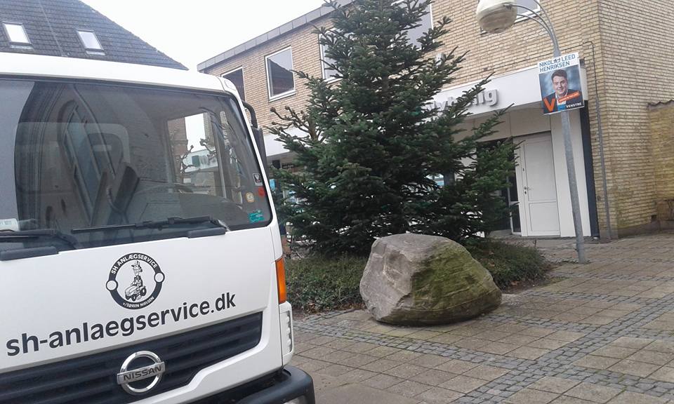 23795774 293037427876726 5788205635027688957 N