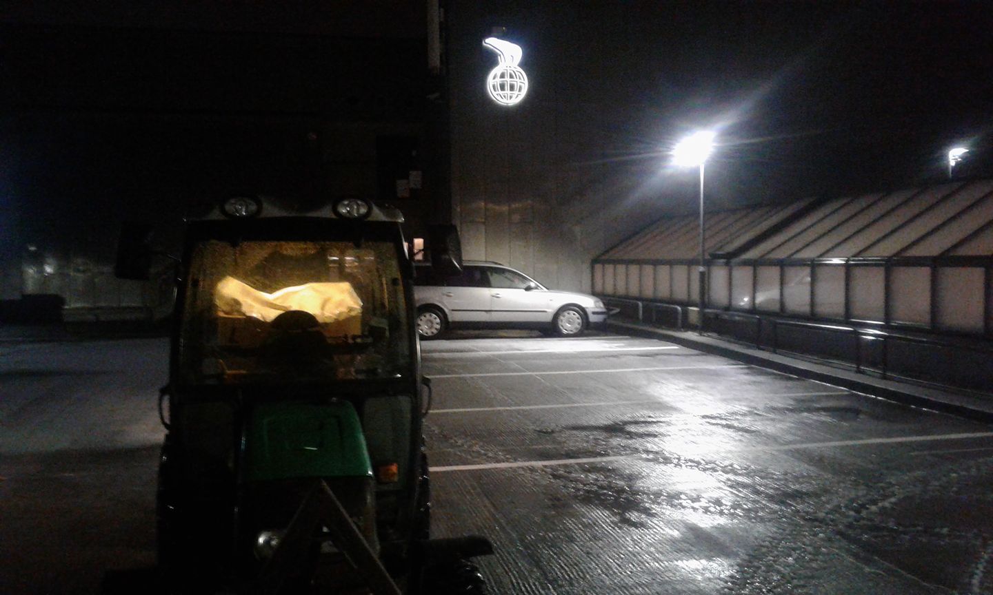 24958795 300943743752761 5650954749874664281 O