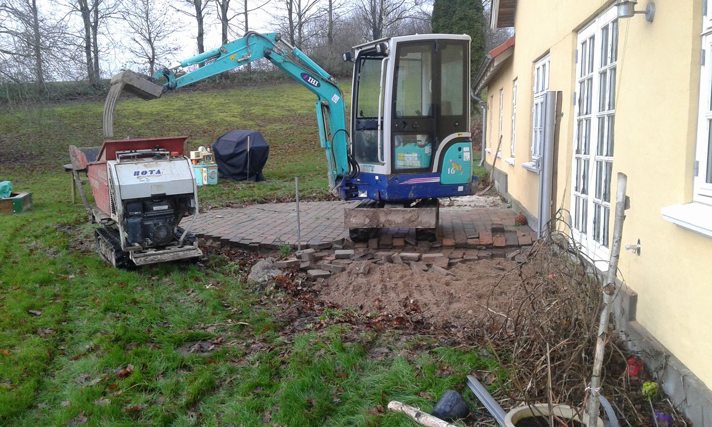 26841563 316278428885959 5007827227165354837 O